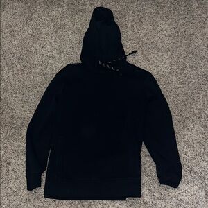 GapFit Performance Men's Black Hoodie
Kangaroo front pocket